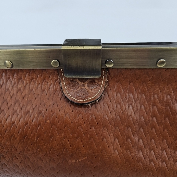 Patricia Nash Twisted Woven Embossed Ferrara in Tan - Picture 4 of 8